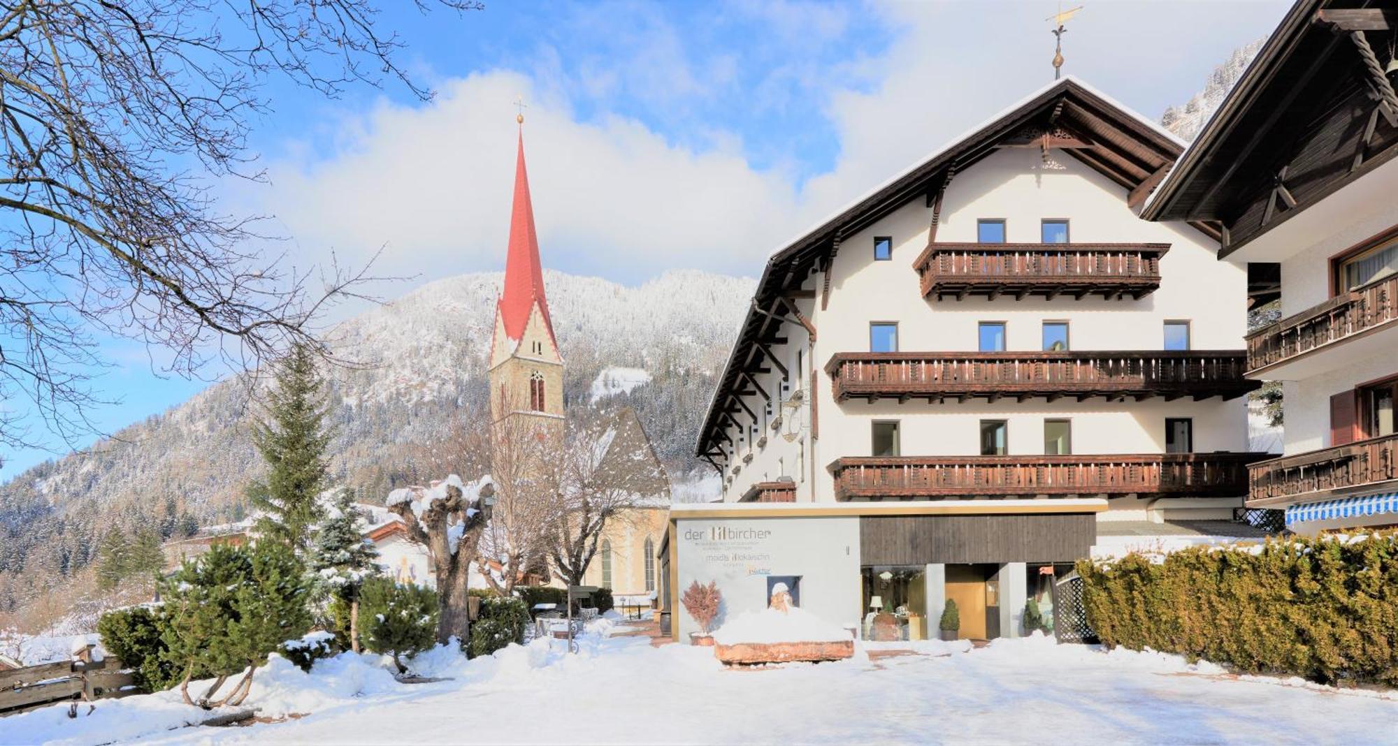Historic Guesthouse Bircher B&B Apartments Near Sterzing Campo di Trens Exterior photo