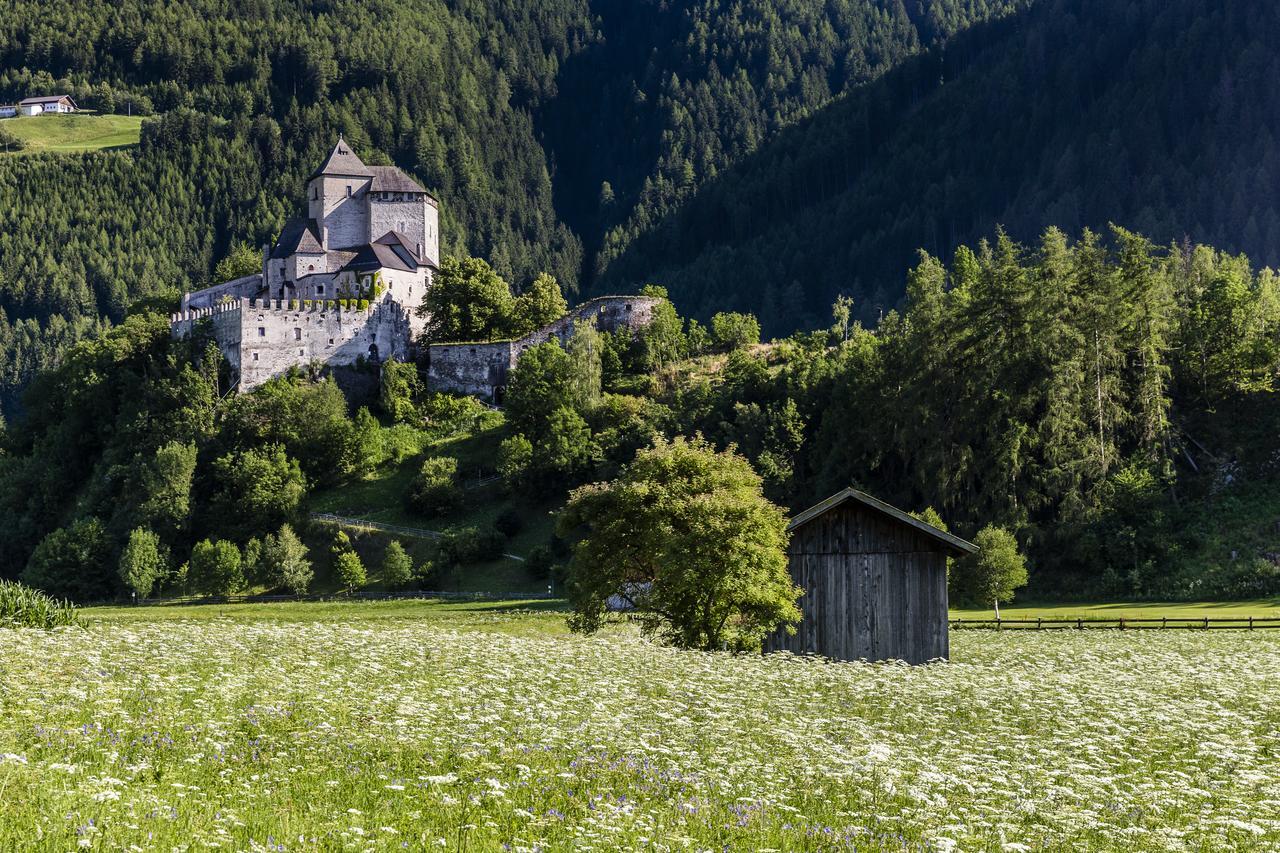 Historic Guesthouse Bircher B&B Apartments Near Sterzing Campo di Trens Exterior photo